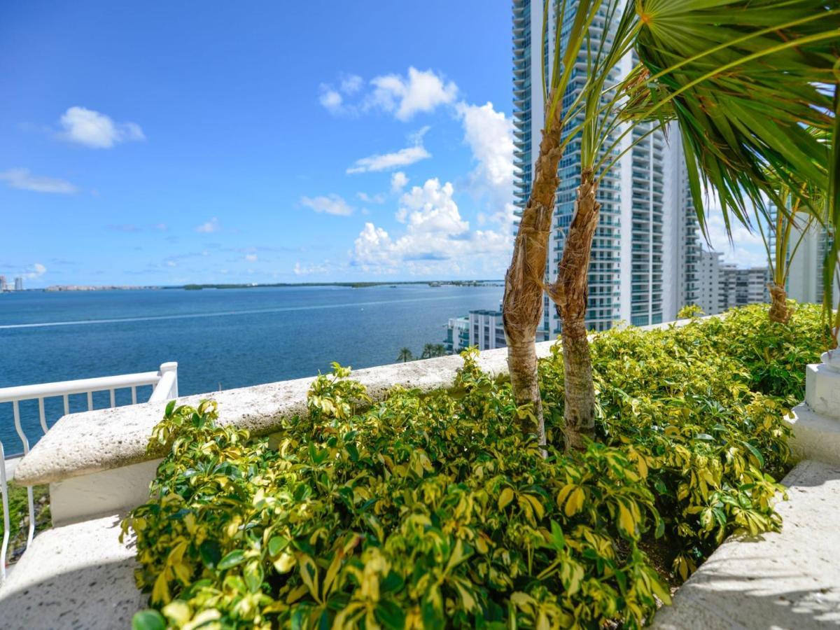 Beautiful Apartment In The Heart Of Brickell Miami Bagian luar foto
