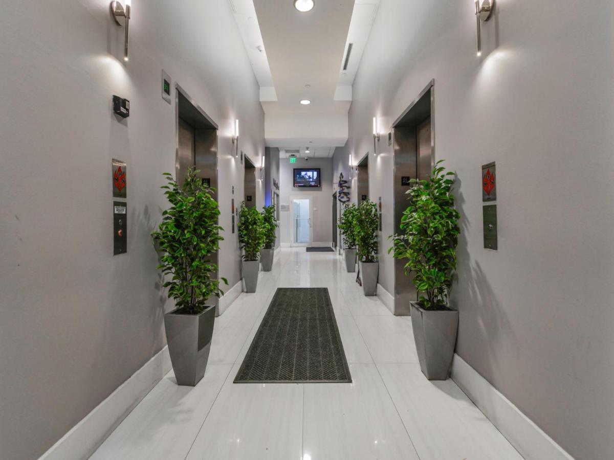 Beautiful Apartment In The Heart Of Brickell Miami Bagian luar foto