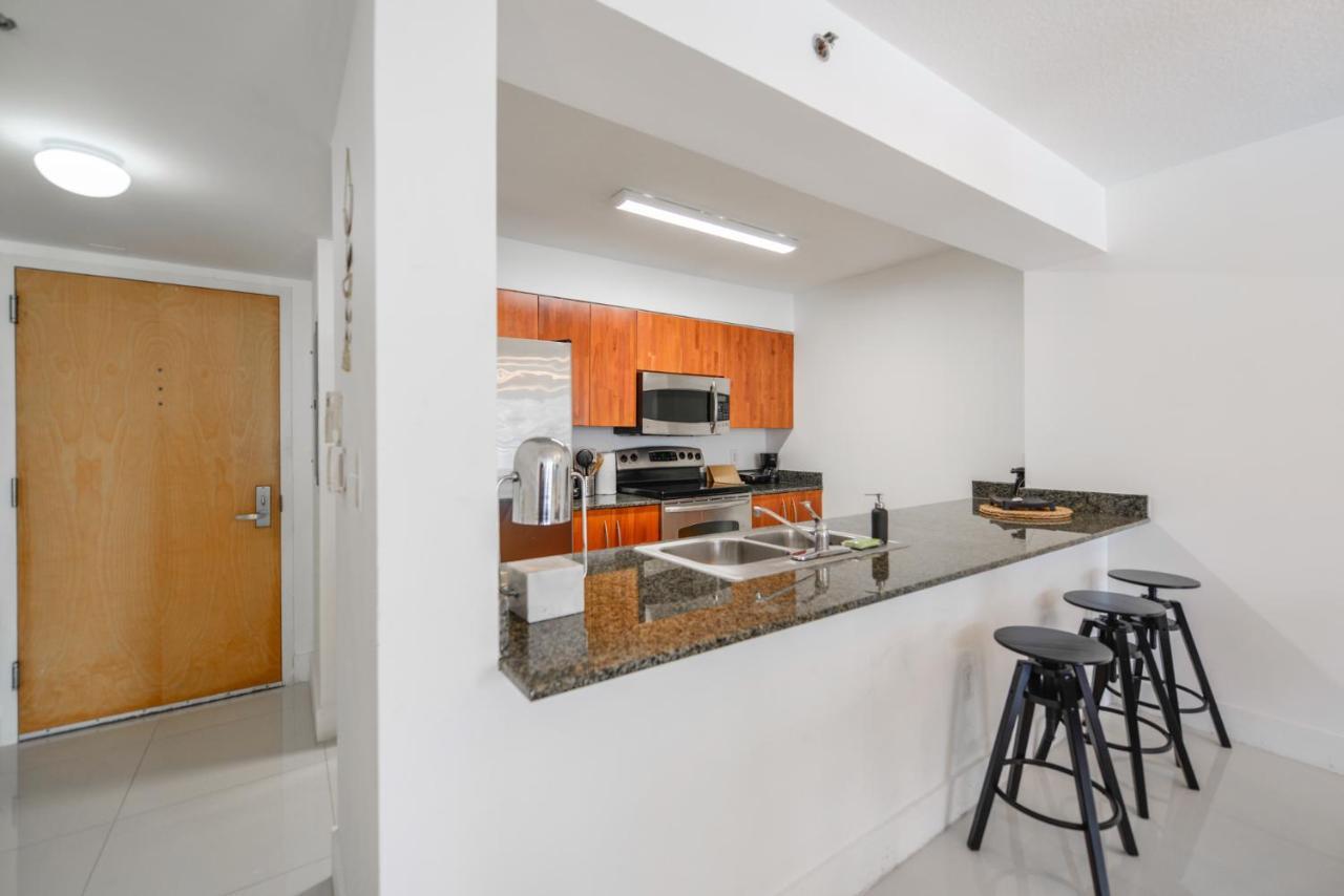 Beautiful Apartment In The Heart Of Brickell Miami Bagian luar foto