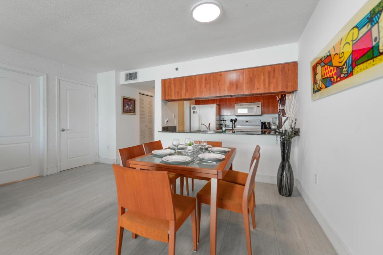 Beautiful Apartment In The Heart Of Brickell Miami Bagian luar foto