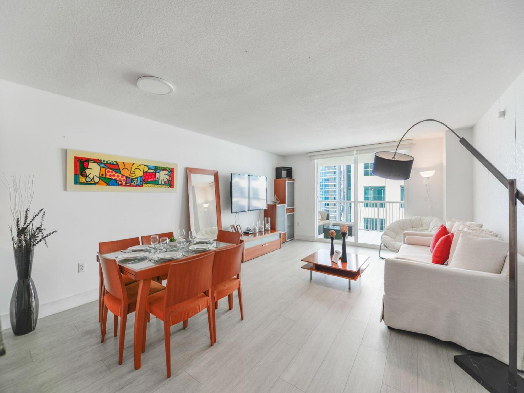 Beautiful Apartment In The Heart Of Brickell Miami Bagian luar foto